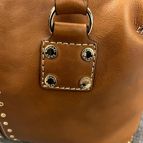 NEW Vintage Michael Kors Astor Studded Leather Satchel Bag Camel Gold Hardware - Picture 6 of 16